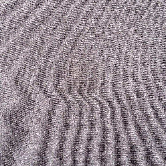 Tank tops - Picture 7 of 7